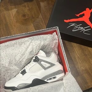 Air Jordan 4 white cement (2025)
